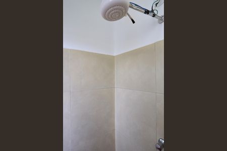 Apartamento à venda com 85m², 2 quartos e sem vaga Apartamento à venda com 85m², 2 quartos e sem vagaBanheiro de serviço