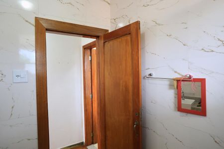 Apartamento à venda com 85m², 2 quartos e sem vaga Apartamento à venda com 85m², 2 quartos e sem vagaBanheiro