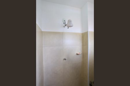 Apartamento à venda com 85m², 2 quartos e sem vaga Apartamento à venda com 85m², 2 quartos e sem vagaBanheiro de serviço