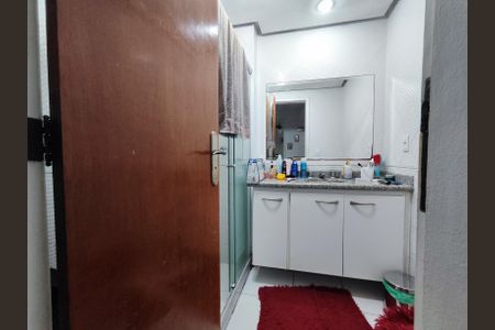 Apartamento à venda com 112m², 3 quartos e 2 vagas Apartamento à venda com 112m², 3 quartos e 2 vagasBanheiro Social