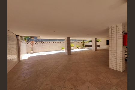 Apartamento à venda com 112m², 3 quartos e 2 vagas Apartamento à venda com 112m², 3 quartos e 2 vagasÁrea Comum Garagem