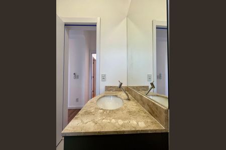 Apartamento à venda com 121m², 3 quartos e 2 vagas Apartamento à venda com 121m², 3 quartos e 2 vagasBanheiro da Suíte 3