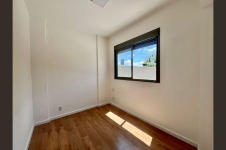 Apartamento à venda com 121m², 3 quartos e 2 vagas Apartamento à venda com 121m², 3 quartos e 2 vagasSuíte 1