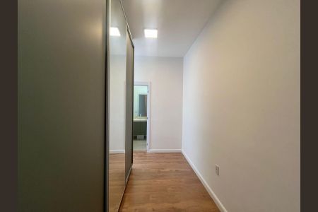 Apartamento à venda com 121m², 3 quartos e 2 vagas Apartamento à venda com 121m², 3 quartos e 2 vagasSuíte 1