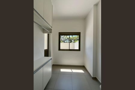 Apartamento à venda com 121m², 3 quartos e 2 vagas Apartamento à venda com 121m², 3 quartos e 2 vagasÁrea de Serviço