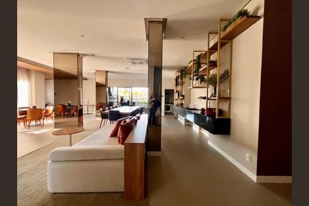Apartamento à venda com 121m², 3 quartos e 2 vagas Apartamento à venda com 121m², 3 quartos e 2 vagasÁrea comum - Salão de festas