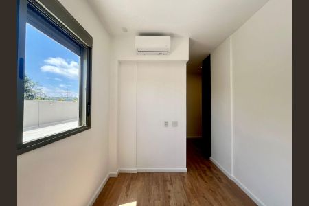 Apartamento à venda com 121m², 3 quartos e 2 vagas Apartamento à venda com 121m², 3 quartos e 2 vagasSuíte 1