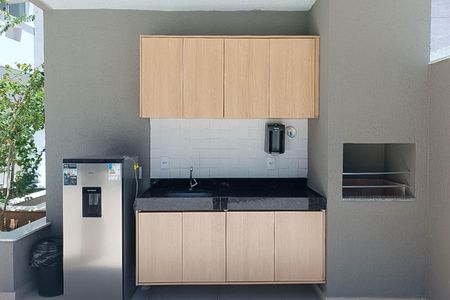 Apartamento para alugar com 50m², 2 quartos e 1 vaga Apartamento para alugar com 50m², 2 quartos e 1 vagaÁrea comum - Churrasqueira