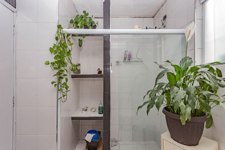 Casa à venda com 190m², 3 quartos e 3 vagasBanheiro 1