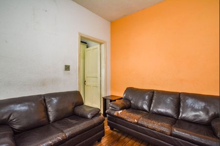 Sala de casa à venda com 2 quartos, 260m² em Vila Curuçá, Santo André