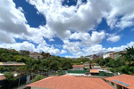Vista do Quarto 1 de apartamento à venda com 1 quarto, 45m² em Estoril, Belo Horizonte