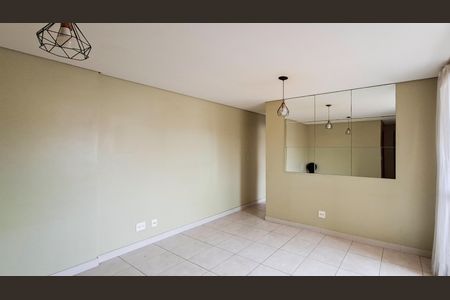 Sala de apartamento à venda com 3 quartos, 73m² em Floresta, Belo Horizonte