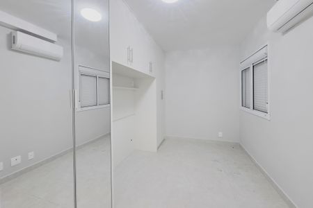 Suíte de apartamento para alugar com 2 quartos, 64m² em Vila Branca, Jacareí