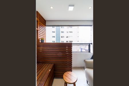 Varanda Sala de apartamento para alugar com 2 quartos, 46m² em Vila Suzana, São Paulo