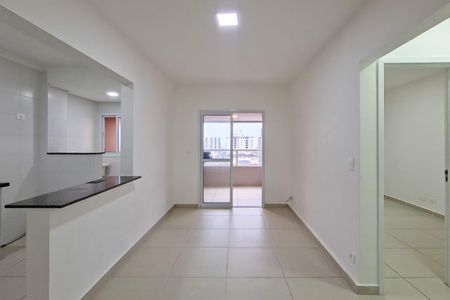 Sala de apartamento para alugar com 1 quarto, 48m² em Guilhermina, Praia Grande