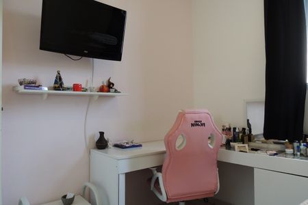 Apartamento à venda com 62m², 3 quartos e 1 vagaQuarto 2 - Armários