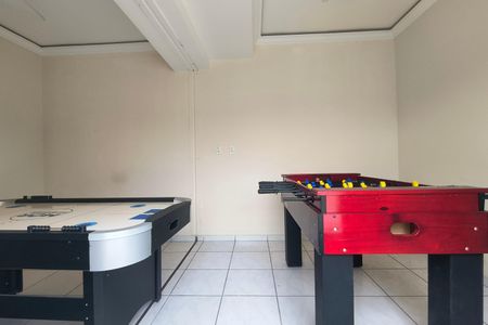 Apartamento à venda com 62m², 3 quartos e 1 vaga Apartamento à venda com 62m², 3 quartos e 1 vagaÁrea comum - Piscina