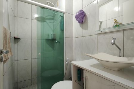 Apartamento à venda com 62m², 3 quartos e 1 vaga Apartamento à venda com 62m², 3 quartos e 1 vagaBanheiro Social