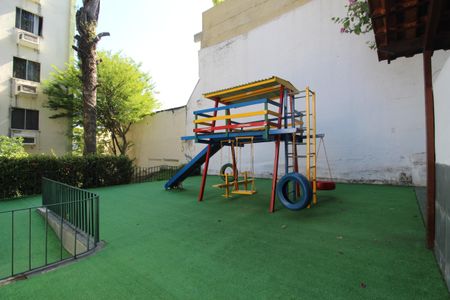 Apartamento à venda com 70m², 3 quartos e 1 vagaÁrea comum - Playground