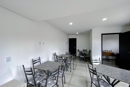 Apartamento para alugar com 40m², 2 quartos e sem vaga Apartamento para alugar com 40m², 2 quartos e sem vagaÁrea comum - Salão de festas