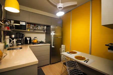 Casa de condomínio à venda com 118m², 3 quartos e 2 vagasCozinha