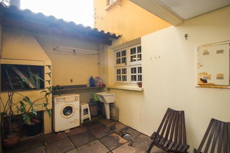 Casa de condomínio à venda com 118m², 3 quartos e 2 vagasÁrea de Serviço