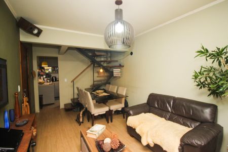 Casa de condomínio à venda com 118m², 3 quartos e 2 vagasSala