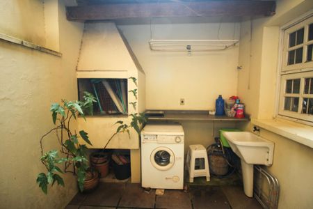 Casa de condomínio à venda com 118m², 3 quartos e 2 vagasÁrea comum - Churrasqueira