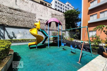 Apartamento para alugar com 47m², 2 quartos e 1 vaga Apartamento para alugar com 47m², 2 quartos e 1 vagaÁrea comum - Playground