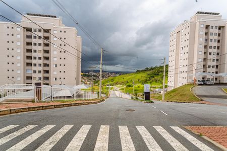 Apartamento à venda com 75m², 3 quartos e 1 vaga Apartamento à venda com 75m², 3 quartos e 1 vagaÁrea Verde