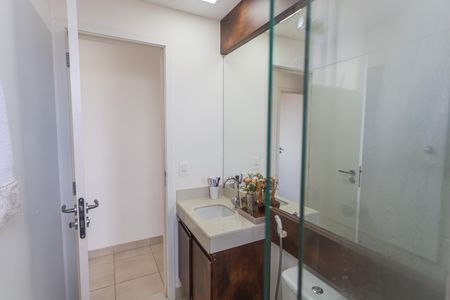 Apartamento à venda com 75m², 3 quartos e 1 vaga Apartamento à venda com 75m², 3 quartos e 1 vagaBanheiro Social