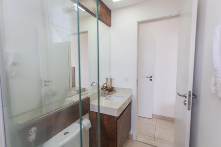 Apartamento à venda com 75m², 3 quartos e 1 vaga Apartamento à venda com 75m², 3 quartos e 1 vagaBanheiro da Suíte