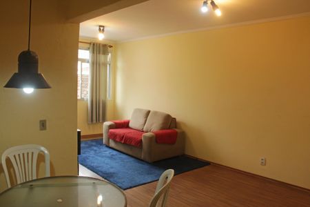 Sala de apartamento para alugar com 2 quartos, 100m² em Gonzaga, Santos