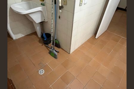 Apartamento para alugar com 100m², 2 quartos e 1 vagaÁrea de Serviço