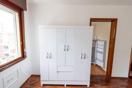 Studio de kitnet/studio para alugar com 1 quarto, 30m² em Centro Histórico, Porto Alegre