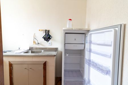 Cozinha de kitnet/studio para alugar com 1 quarto, 30m² em Centro Histórico, Porto Alegre
