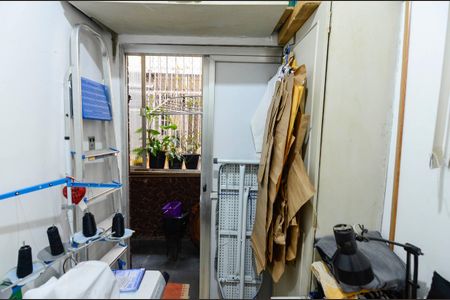 Apartamento à venda com 40m², 2 quartos e sem vaga Apartamento à venda com 40m², 2 quartos e sem vagaQuarto de Serviço