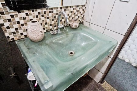 Lavabo de casa à venda com 2 quartos, 160m² em Vila Carbone, São Paulo