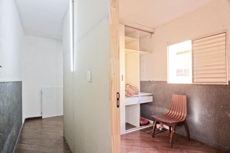 Casa à venda com 2 quartos, 160m² em Vila Carbone, São Paulo