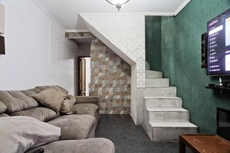 Sala de casa à venda com 2 quartos, 160m² em Vila Carbone, São Paulo