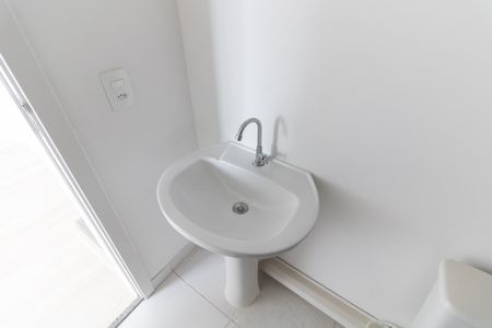 Apartamento à venda com 28m², 1 quarto e sem vagaBanheiro 