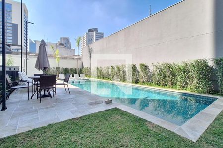 Apartamento para alugar com 35m², 2 quartos e sem vaga Apartamento para alugar com 35m², 2 quartos e sem vagaÁrea comum - Piscina