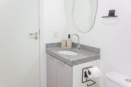Apartamento para alugar com 35m², 2 quartos e sem vaga Apartamento para alugar com 35m², 2 quartos e sem vagaBanheiro