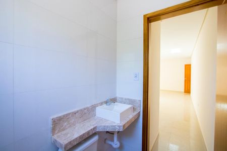 Apartamento para alugar com 50m², 2 quartos e 1 vaga Apartamento para alugar com 50m², 2 quartos e 1 vagaBanheiro social