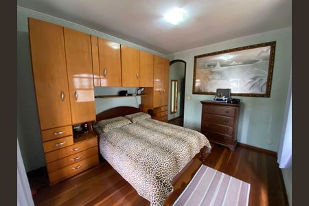 Casa à venda com 3 quartos, 240m² em Cidade Patriarca, São Paulo