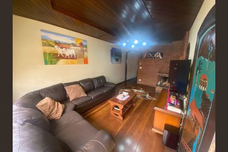 Casa à venda com 3 quartos, 240m² em Cidade Patriarca, São Paulo