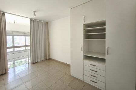 Apartamento à venda com 70m², 2 quartos e 2 vagasSuíte