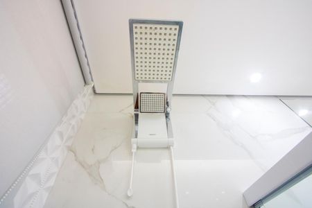 Casa à venda com 250m², 3 quartos e 3 vagas Casa à venda com 250m², 3 quartos e 3 vagasBanheiro social