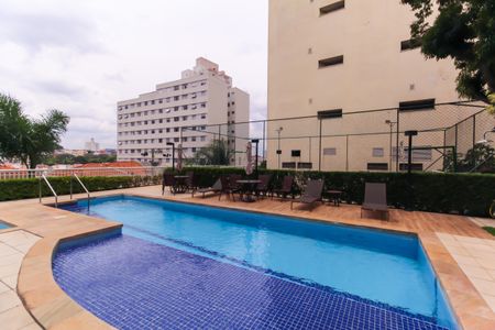 Apartamento à venda com 70m², 2 quartos e 2 vagas Apartamento à venda com 70m², 2 quartos e 2 vagasÁrea comum - Piscina