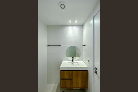 Banheiro Social de kitnet/studio para alugar com 1 quarto, 25m² em Vila Mariana, São Paulo